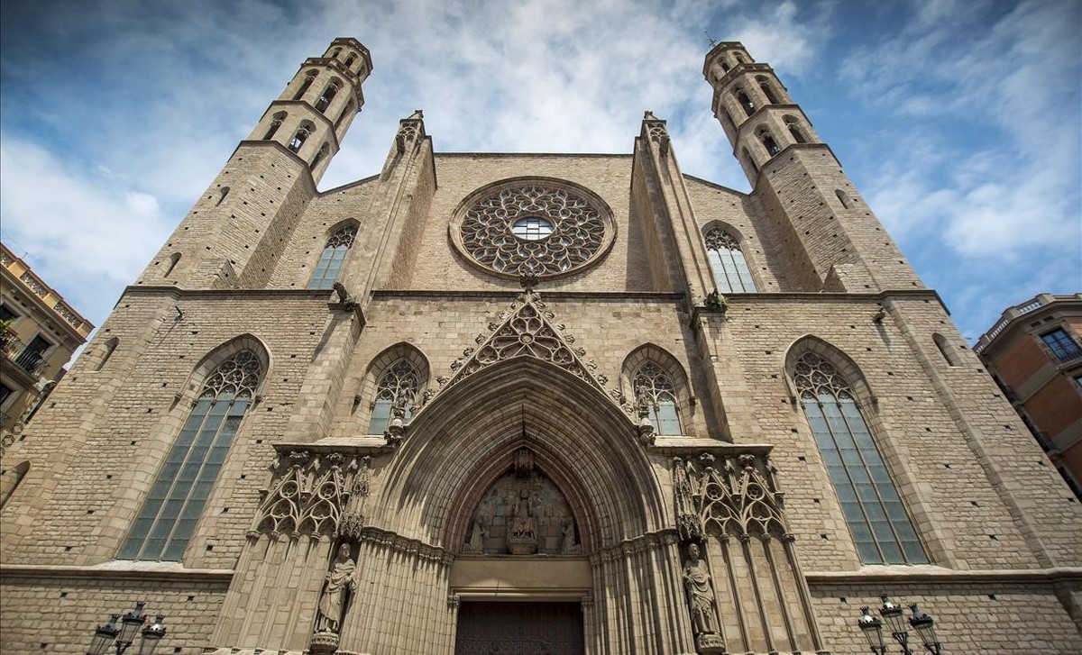 Aitor Luna, Michelle Jenner, Silvia Abascal, Pablo Derqui y Daniel Grao protagonizan ‘La Catedral del Mar’